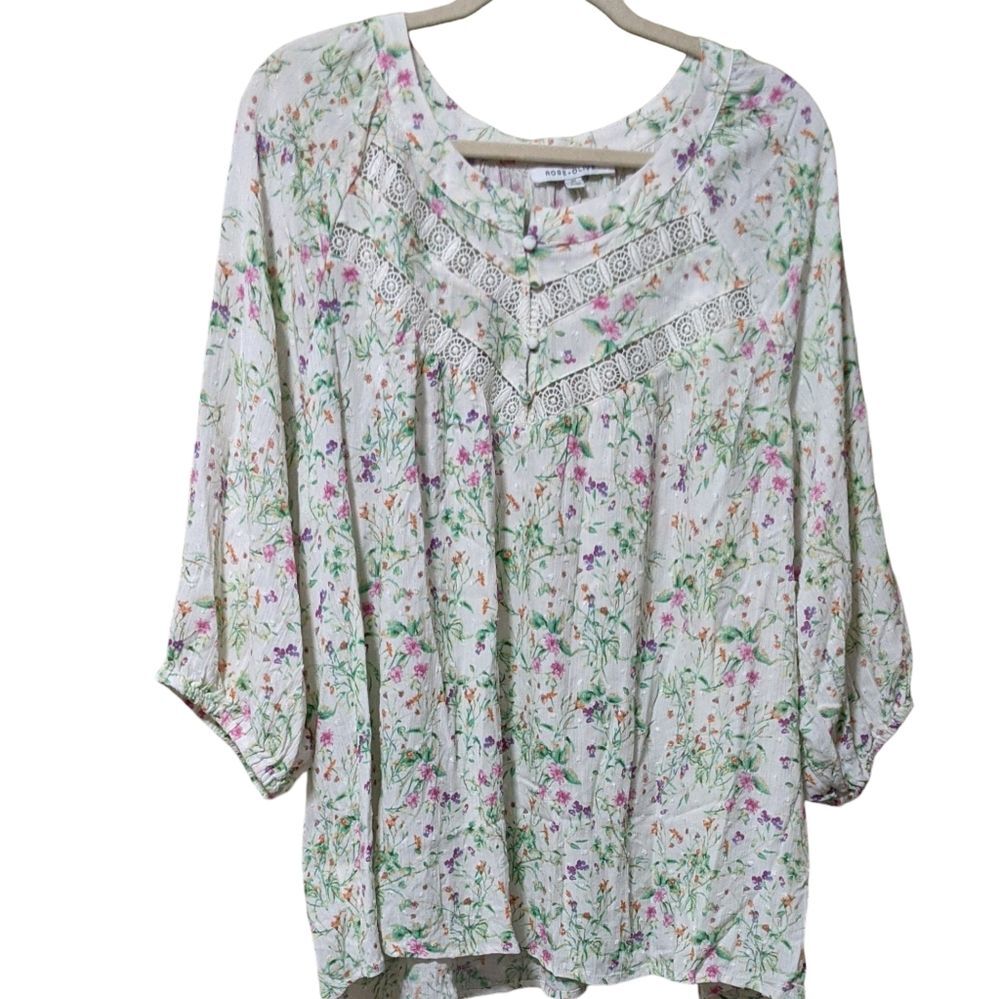 Rose + Olive Lace Yoke Detail Boho Top 2X Peasant Pullover Swiss dot floral